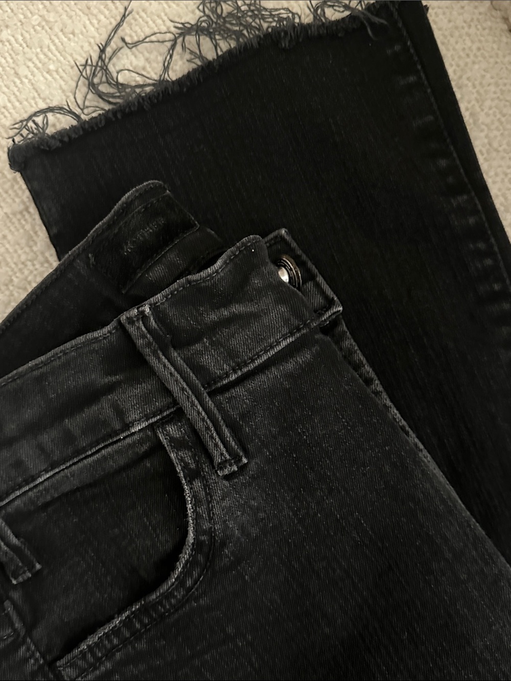 MOTHER Black Ankle Crop Jeans